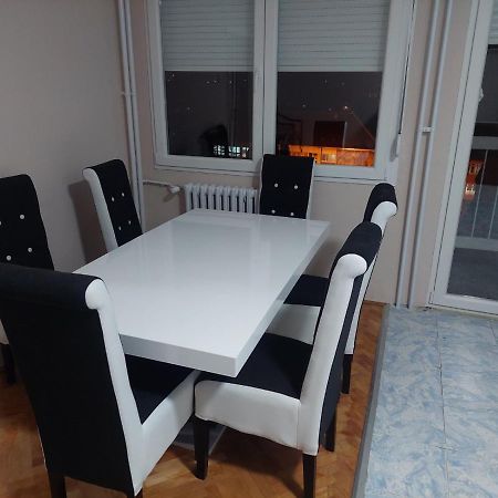Rajna Apartamento Pirot Exterior foto