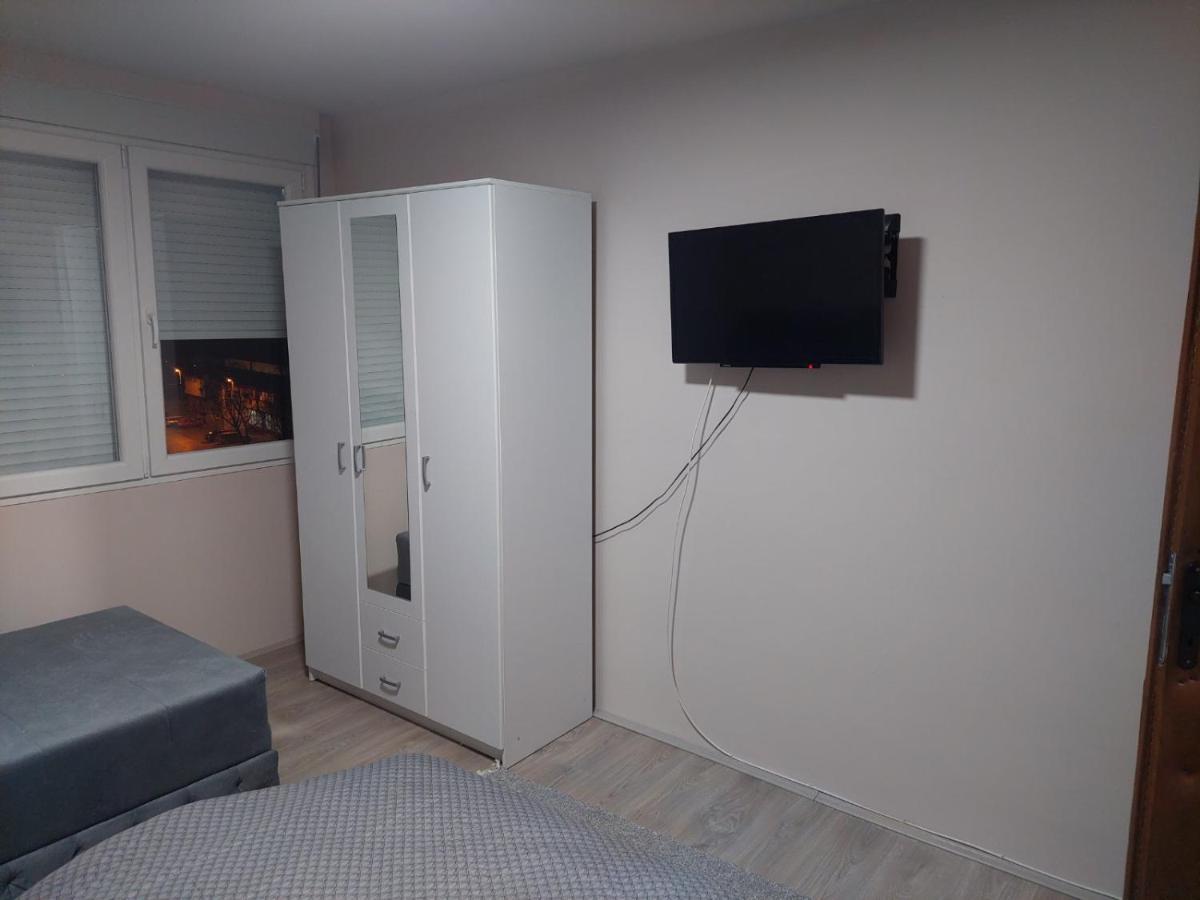 Rajna Apartamento Pirot Exterior foto