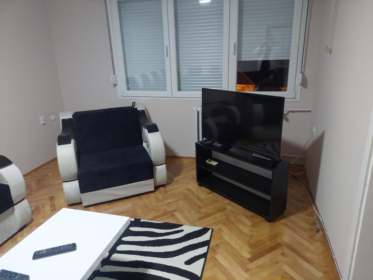 Rajna Apartamento Pirot Exterior foto